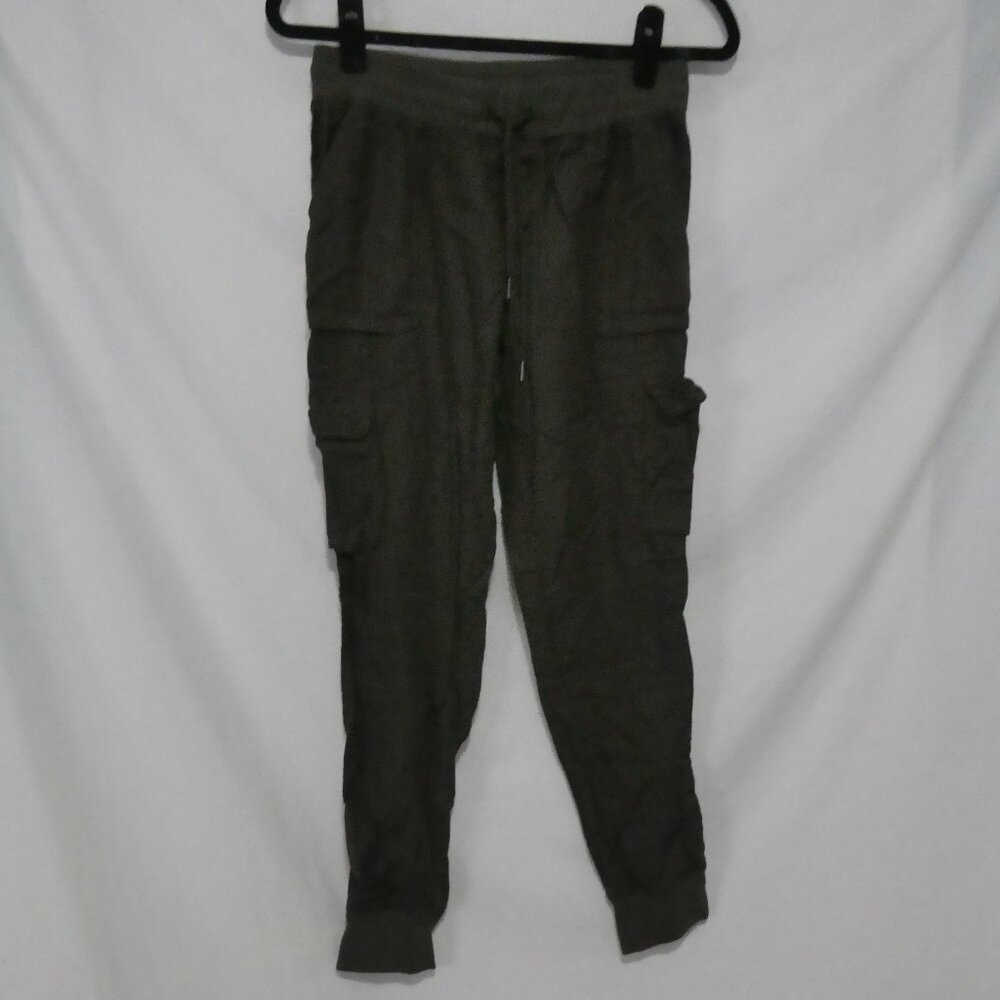 COMMUNITY - Aritzia | xs - extra small | Olive Green Cargo Joggers | NWOT